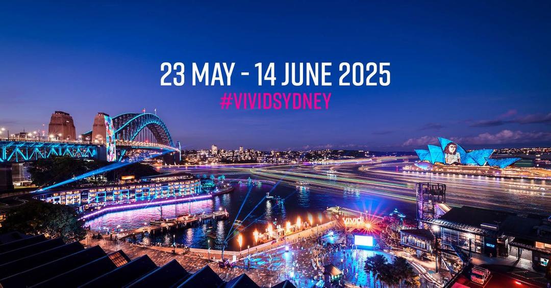 Celebrate Vivid Sydney with a burst of Indian flavours and vibrant hues at Pinky Ji. 🌈